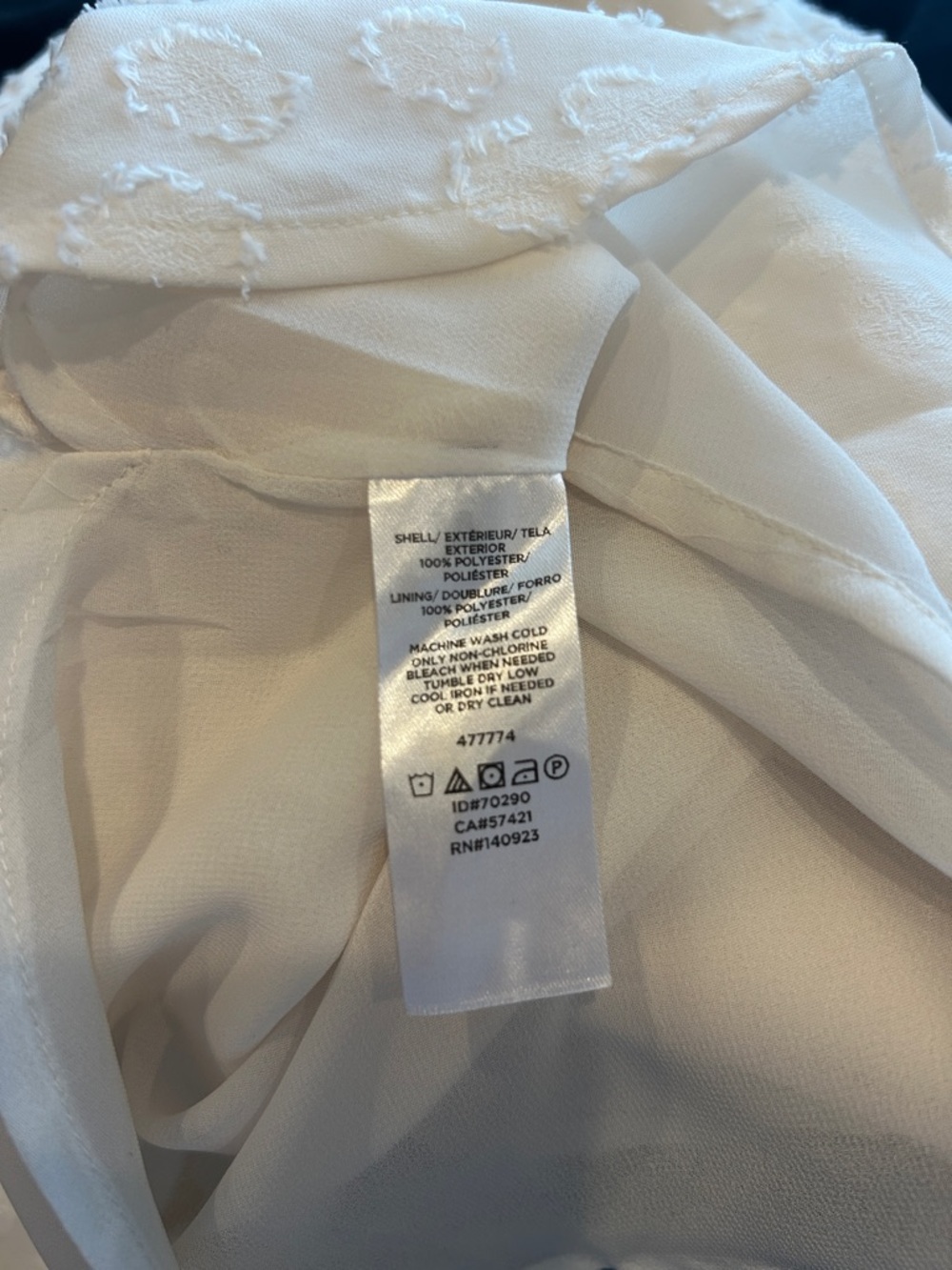 LOFT Cream Flocked Spot Blouse Size S - Picture 4 of 4